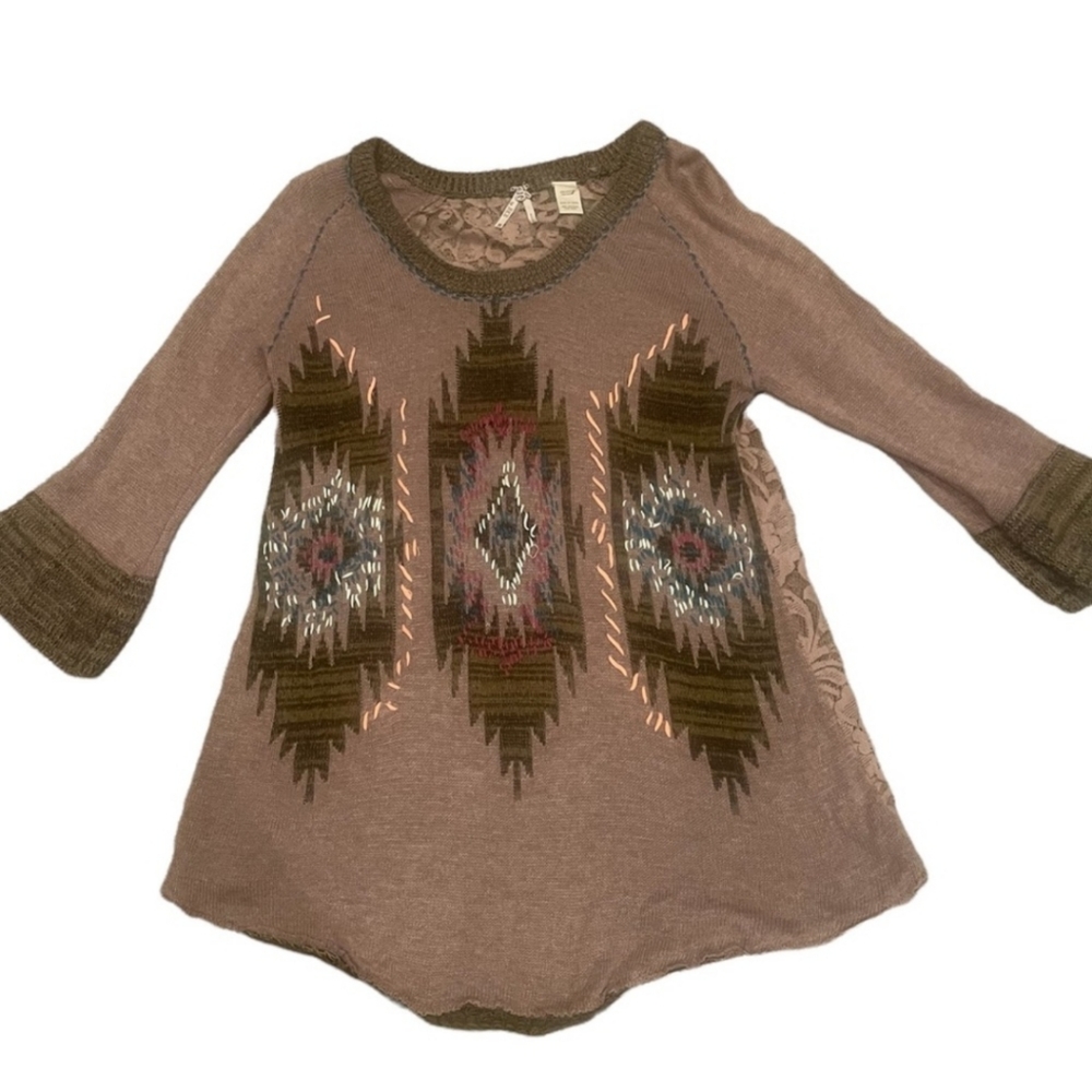 GIMMICKS BY BKE brown Aztec sweater